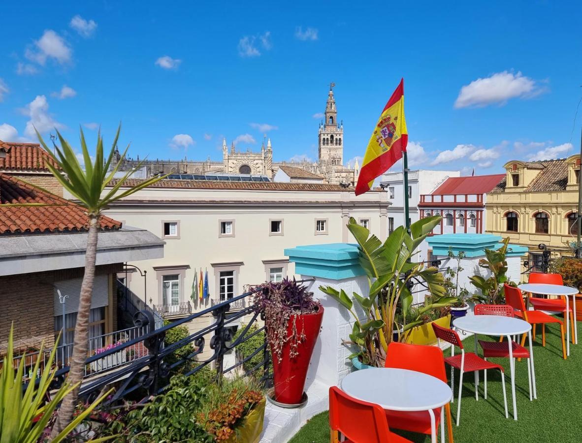 Rio Hostel Seville Luaran gambar