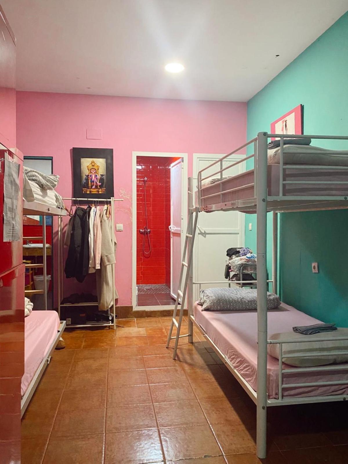 Rio Hostel Seville Luaran gambar