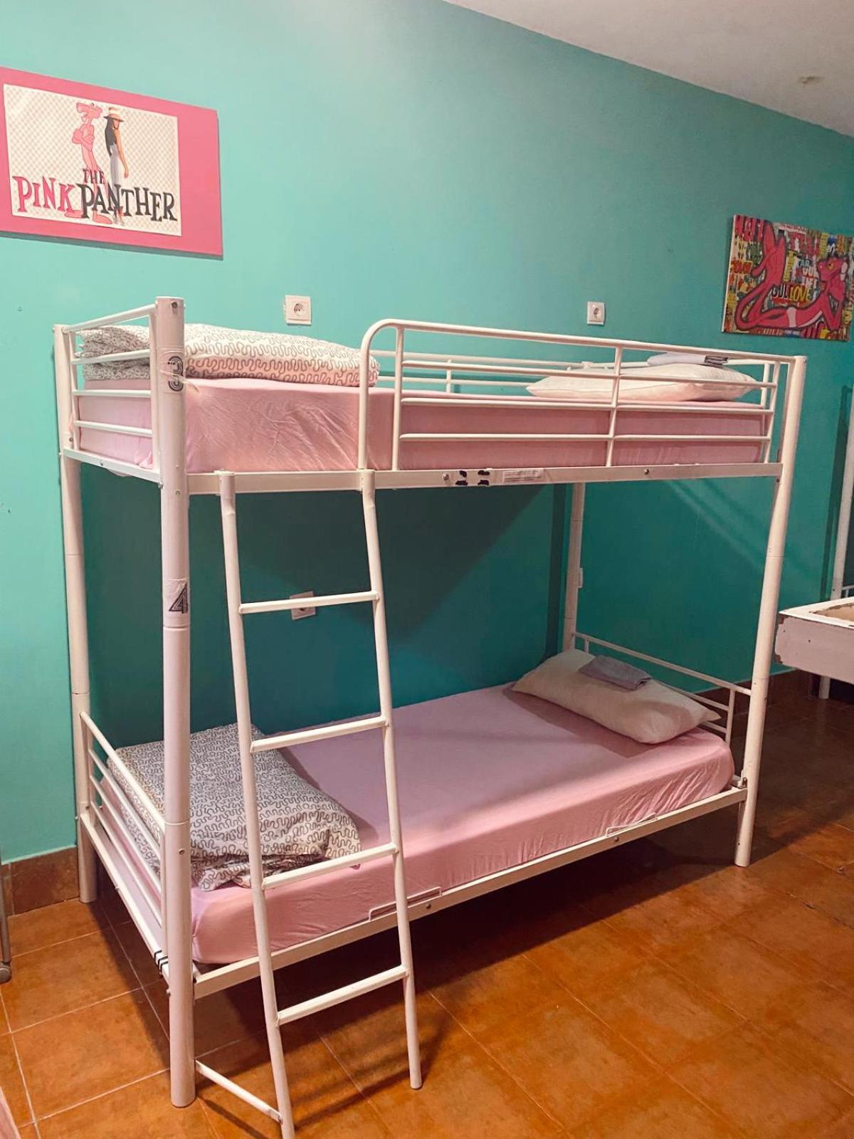 Rio Hostel Seville Luaran gambar
