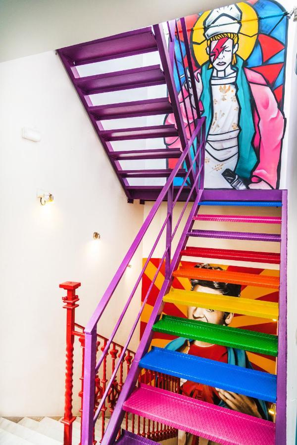 Rio Hostel Seville Luaran gambar