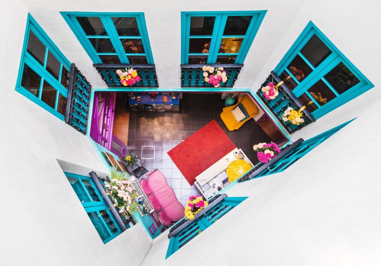 Rio Hostel Seville Luaran gambar